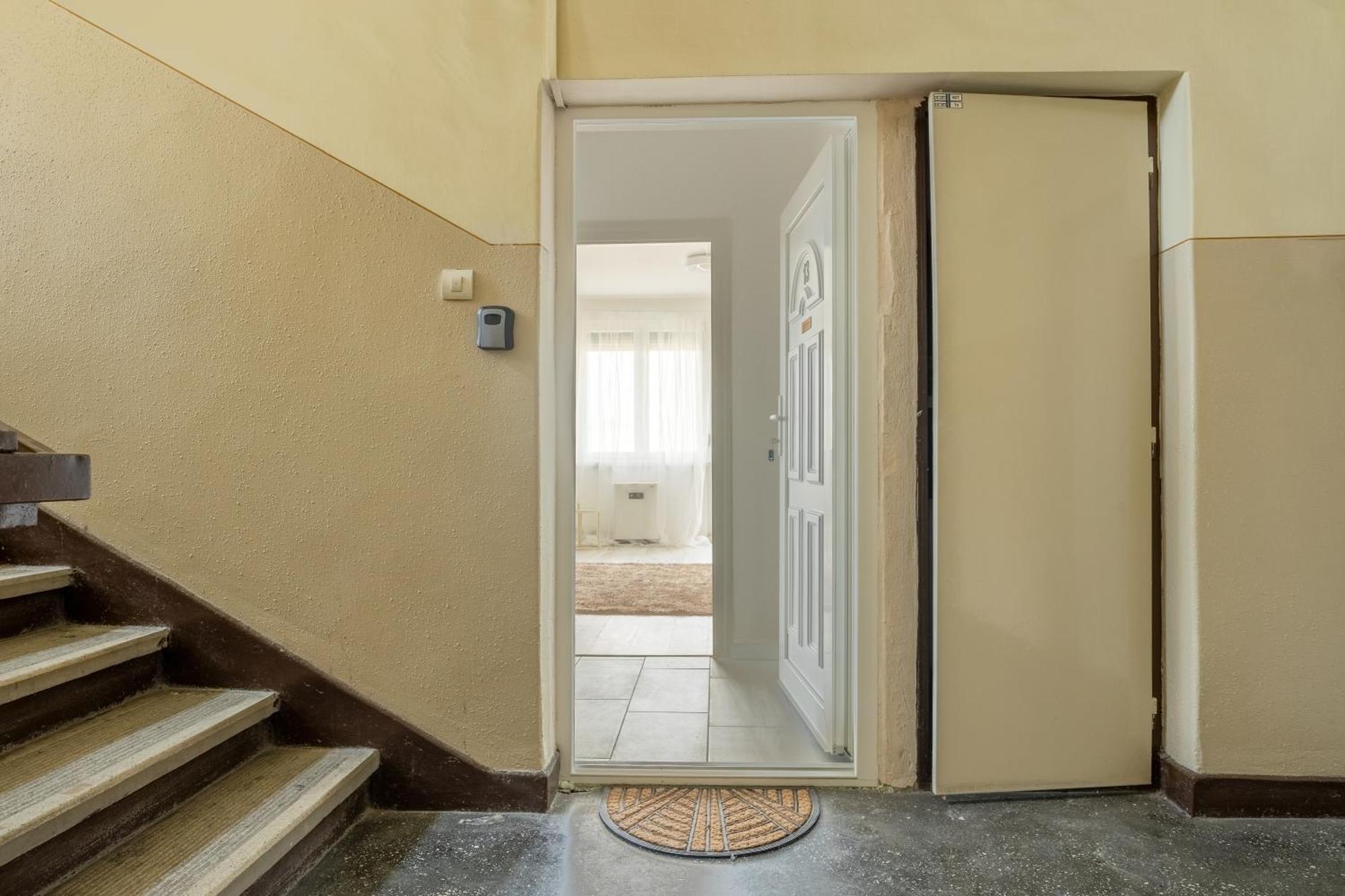 Malompark Apartman With Free Parking Debreczyn Zewnętrze zdjęcie