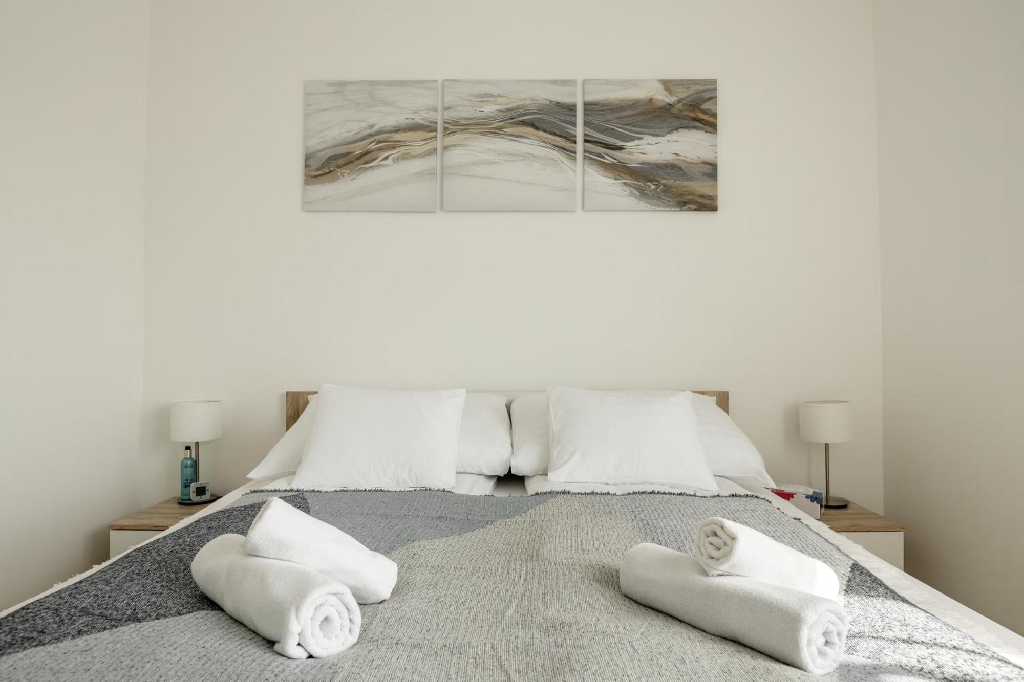 Malompark Apartman With Free Parking Debreczyn Zewnętrze zdjęcie