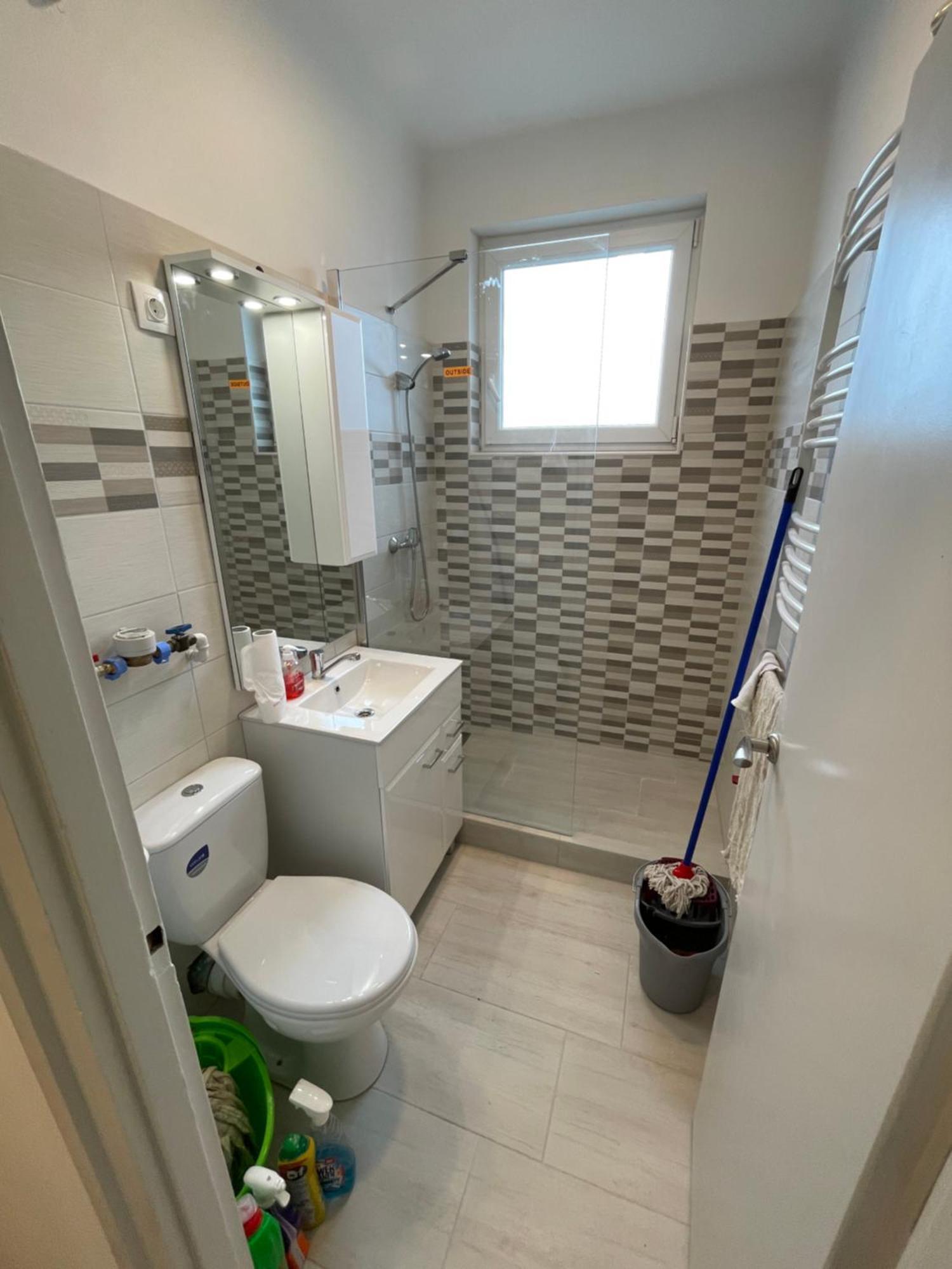 Malompark Apartman With Free Parking Debreczyn Zewnętrze zdjęcie